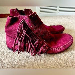 Minnetonka Moccasin suede booties - size 8.5